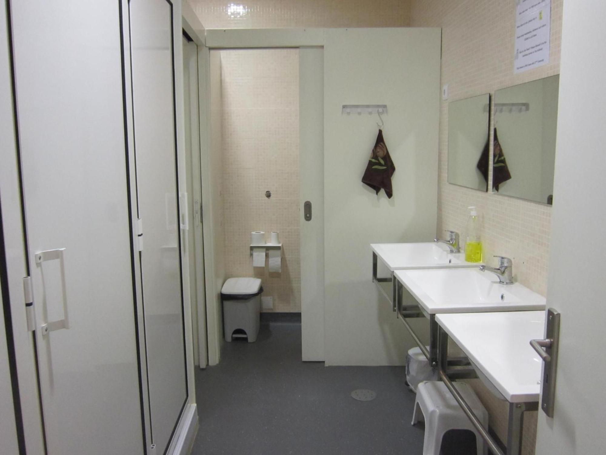 Hostel Prime Guimaraes Bagian luar foto