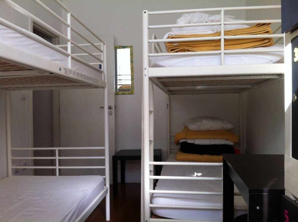 Hostel Prime Guimaraes Bagian luar foto