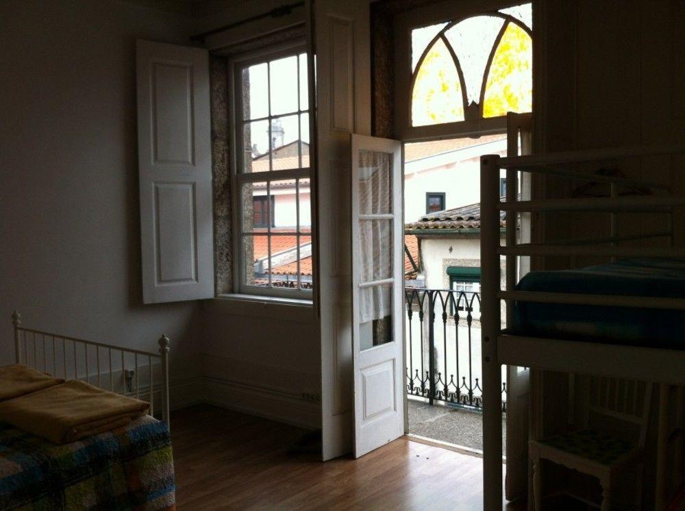 Hostel Prime Guimaraes Bagian luar foto